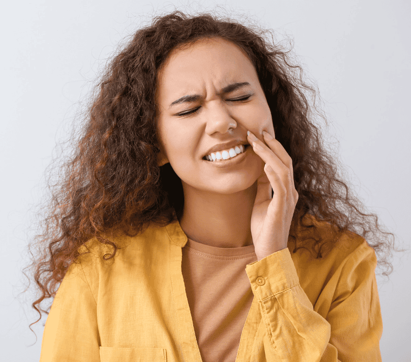 Stop suffering, emergency dentist in Tarzana provides same-day care for severe toothaches, broken teeth & dental trauma. Immediate relief.